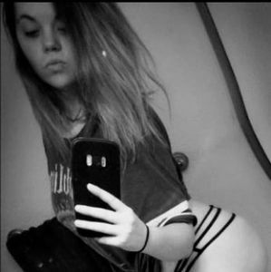 Meet your Posher, Rikki